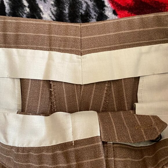 Holland & Sherry Suit - Picture 12 of 16